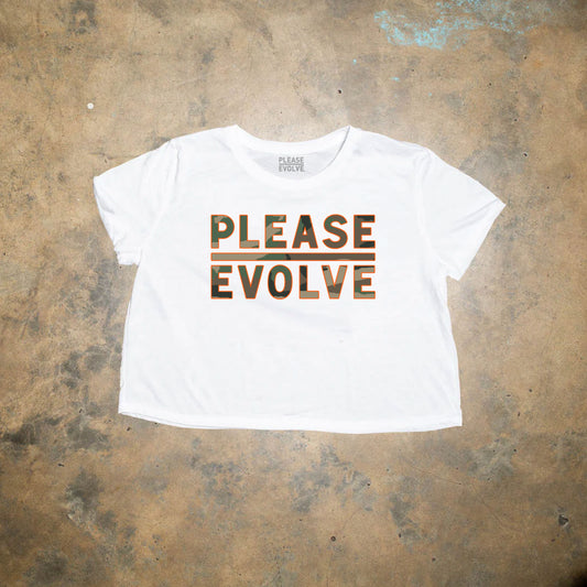 Woodland Camo Feminine Crop